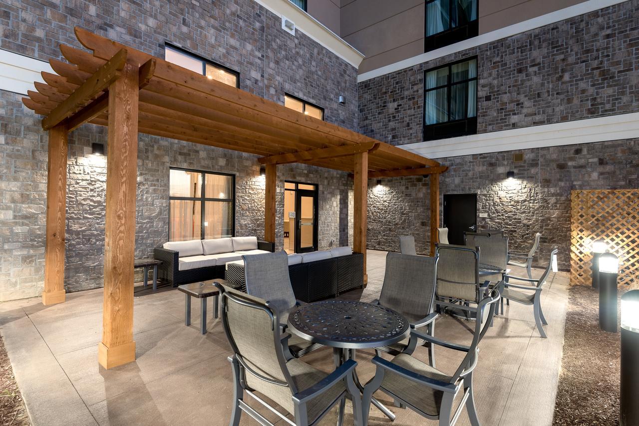 Homewood Suites By Hilton Феєтвілл Екстер'єр фото